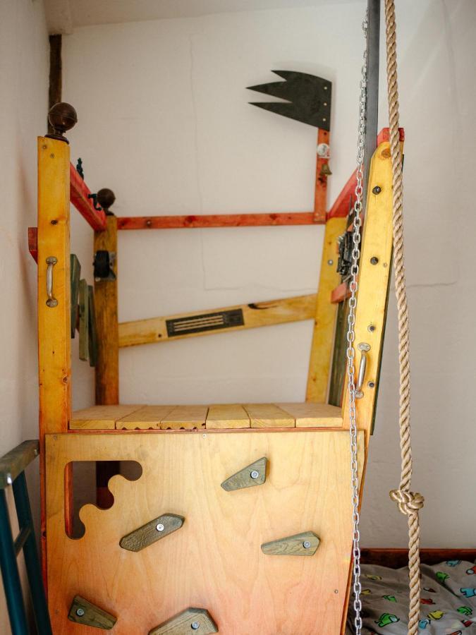 The Upholstery Tinyhouse Deluxe Eco Chalet Kreativ Citynah ケムニッツ エクステリア 写真