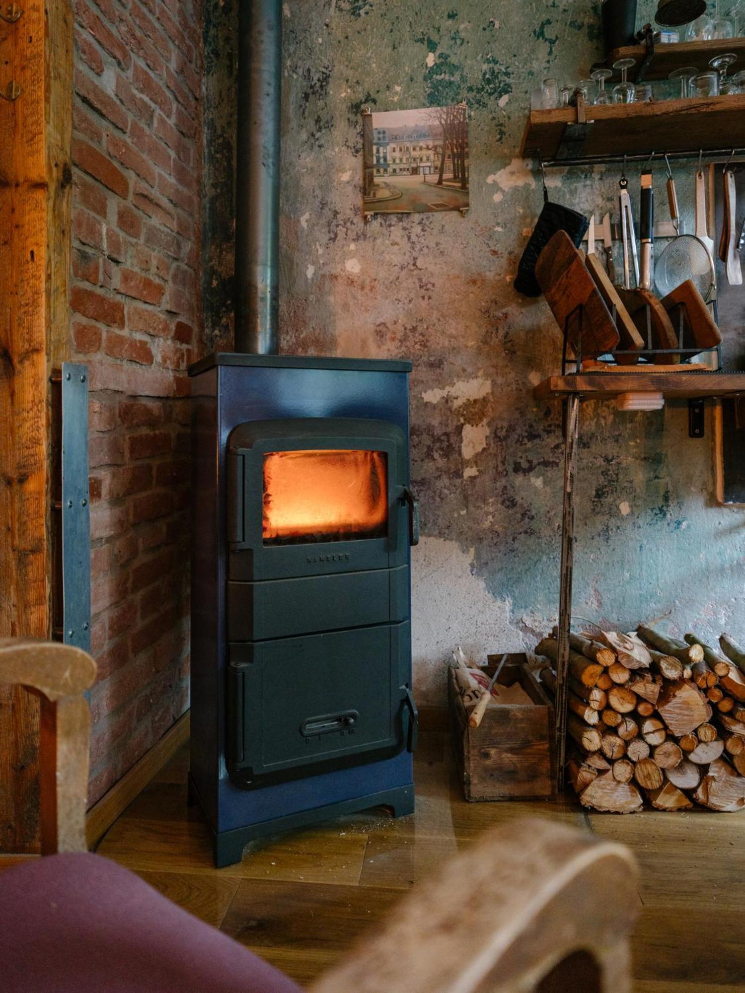 The Upholstery Tinyhouse Deluxe Eco Chalet Kreativ Citynah ケムニッツ エクステリア 写真